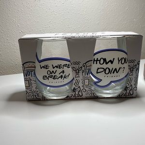 NEW Friends Glassware Set